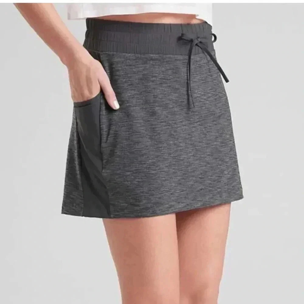 Athleta Excursion‎ Hybrid Skort Size M
